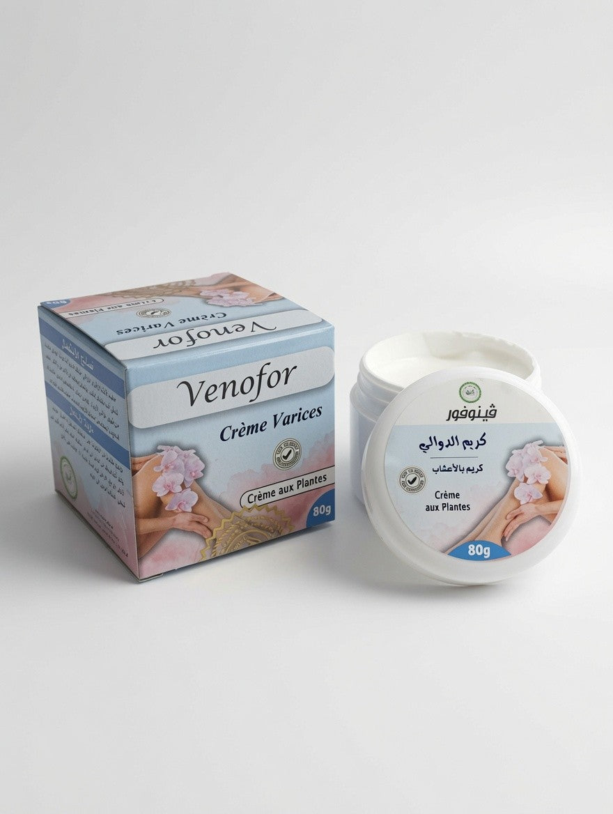 Masaje para piernas cansadas en crema con ingredientes naturales .
